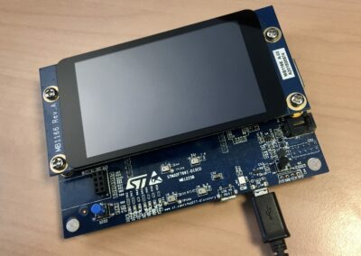 The 32F769IDISCOVERY / MB1225 evaluation kit.